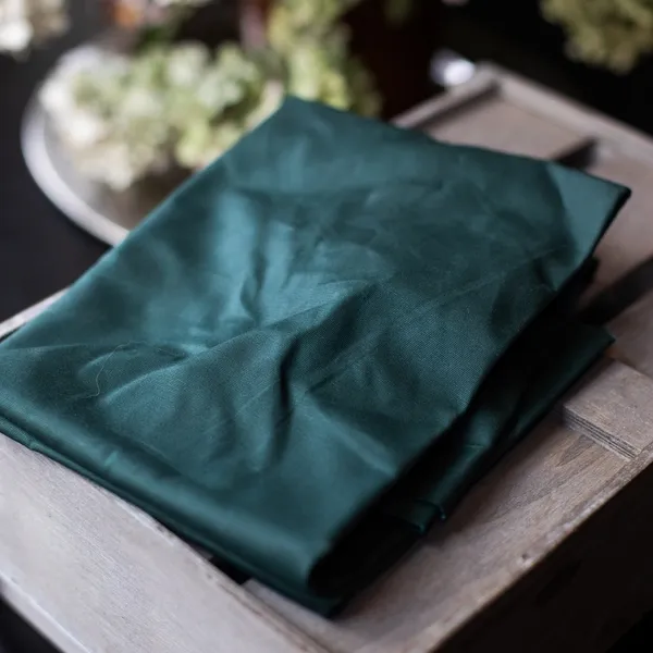 Donker groene katoen dry waxed organic van Mind The Maker